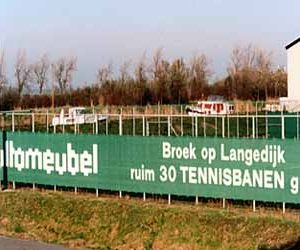 Tennisdoek donkergroen – 2 meter breed – 12 meter lang